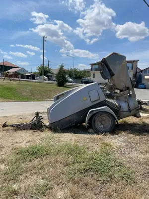 De vânzare pompa de turnat sapa - imagine 2