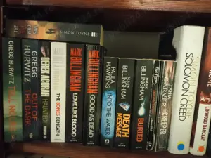 Vand carti Romana, engleza Stephen King, Tania Carver,Linwood Barclay,Simon Kernick,Dean Koontz etc - imagine 5