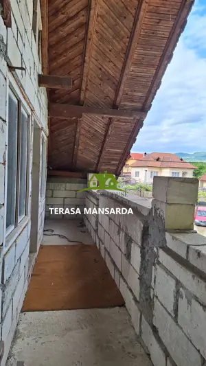 Casa P+M Lunca Bujoreni,locuibila ,imprejmuita cu gard zidit - imagine 17