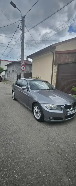 Vând BMW seria 3 ,318 D , facelift  - imagine 4