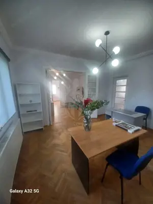 SPATIU BIROURI//CLINICA//ULTRACENTRAL