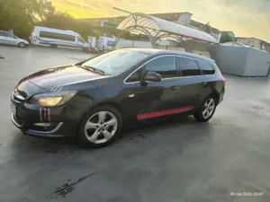 VandOpelAstra J sport tourer  