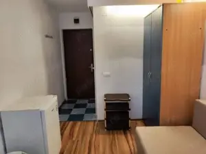 Proprietar ofer o garsonieră in chirie în Timișoara-Complexul Studențesc 