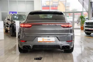 Porsche Cayenne coupe - imagine 7