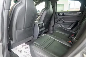 Porsche Cayenne coupe - imagine 19