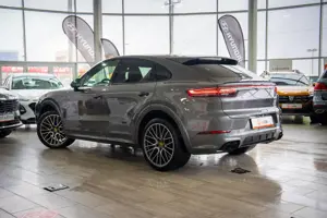 Porsche Cayenne coupe - imagine 6