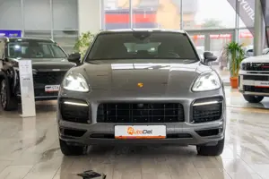 Porsche Cayenne coupe - imagine 2
