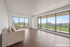 Apartament cu view superb spre lac si mare , 3 camere , 2 bai , 1 parcare inclusa 