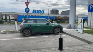 in tratative: MINI electricSE nivel echipare M, 22500km, stare perfecta! si roti iarna noi originale - imagine 4