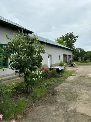 Casa de vânzare in Calomfirești! - imagine 2