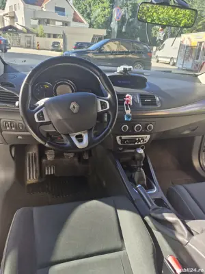 vind renault megan  - imagine 5