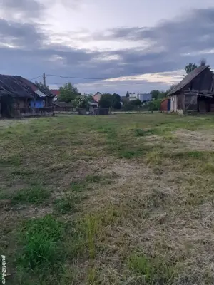 PF vând sau schimb teren intravilan in Mociu jud Cluj - imagine 6