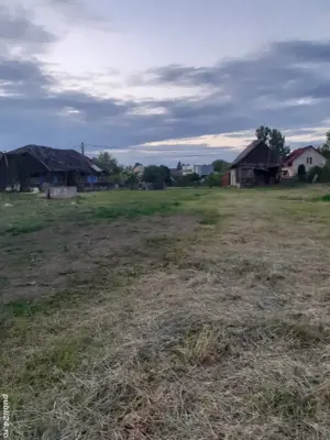 PF vând sau schimb teren intravilan in Mociu jud Cluj - imagine 5