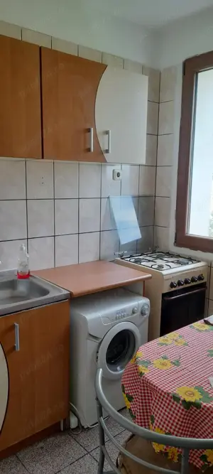 Vanzare garsoniera Titan Metrou - imagine 4