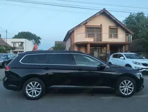 VW Passat 1.4 benzina-150 CP, an 2017, EURO 6, import Germania, Finanțare rate- Garanție 12 LUNI  - imagine 4