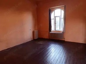 Proprietar inchiriez spatiu depozitare 22mp 85mc, Elisabetin-Complex