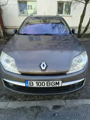 Vand schimb Renault Laguna 3 2.0 dci 150 cp motor defect,itp ofer fiscal.