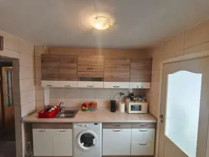 Apartament 2 camere, 49 mp, decomandat, Siret - imagine 7