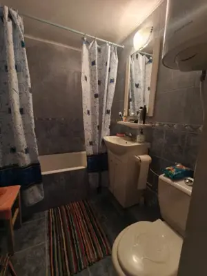 Apartament 2 camere, 49 mp, decomandat, Siret - imagine 13