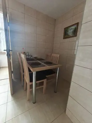 Apartament 2 camere, 49 mp, decomandat, Siret - imagine 10