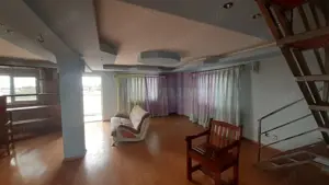 Două Etaje în Vilă în zona Voluntari de Închiriat - imagine 15