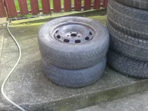 4 jante vw pe 16 si 15- 5 gauri - imagine 4