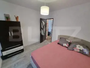 Apartament de vanzare, cu 2 camere semidecomandat, 38 mp, zona Craiovita noua  - imagine 2