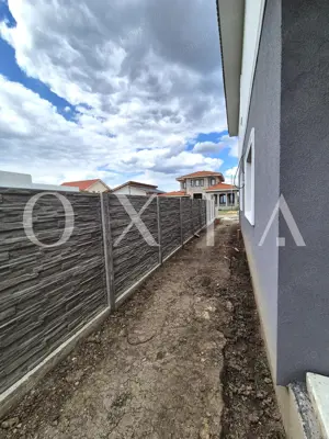 AX1046 Giroc, Zona Esso, 1/2 Duplex Cu 5 Camere - imagine 13