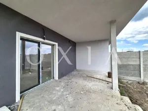 AX1046 Giroc, Zona Esso, 1/2 Duplex Cu 5 Camere - imagine 10