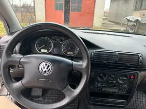 Vw Passat 2001 1.6 Benzina GPL  - imagine 4
