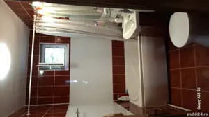 Vand apartament cu 3.camere in cartierul Dambul Pietros