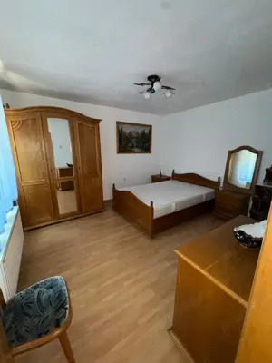 vand casa zona Biserica Noua , P+ET 1