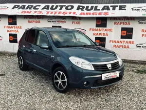 Închiriez dacia Sandero 1.2 benzină pentru bolt tazz glovo