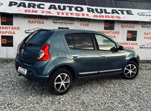 Închiriez dacia Sandero 1.2 benzină pentru bolt tazz glovo - imagine 3