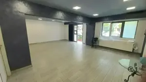 Proprietar inchiriez spatiu comercial pe SOS VIRTUTII , nr 14 , metrou Lujerului, 78 mp utili