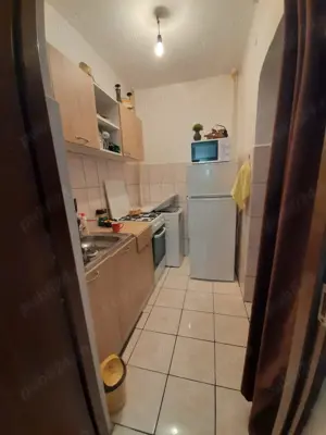 Inchiriere garsoniera, zona Dovali - imagine 5