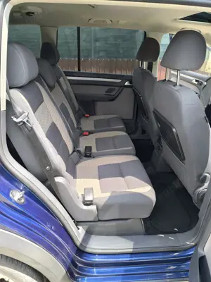 Volkswagen Cross Touran - imagine 6