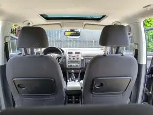 Volkswagen Cross Touran - imagine 7