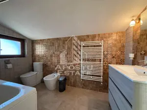 Casa Multifunctionala – Pensiune, Evenimente, Piscina si Crama - imagine 14