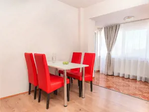 Apartament deosebit - 73 mp utili + 7 mp balcon -  langa IULIUS MALL - imagine 4