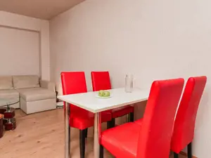 Apartament deosebit - 73 mp utili + 7 mp balcon -  langa IULIUS MALL - imagine 5