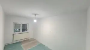 Apartament cu 3 camere decomandat centrala proprie Zona Aradului - imagine 5