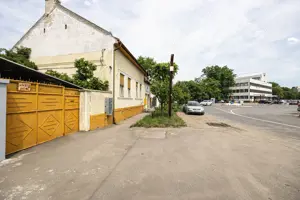 Proprietate cu vad excelent,  lângă Spitalul Județean Arad.