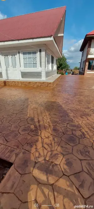 executam beton amprentat diferite modele si culori