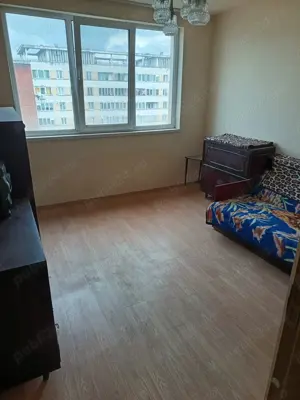 Apartament cu 2 camere în Vulcan pe bulevardul Mihai Viteazul. Bl D2. Preț 15500 euro negociabil.