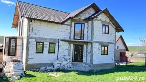 vând casă bogonos comuna Letcani  - imagine 3