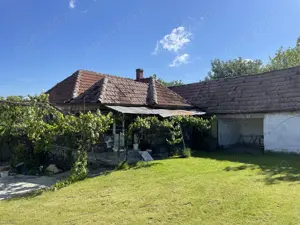 Casa de vanzare la tara - imagine 7