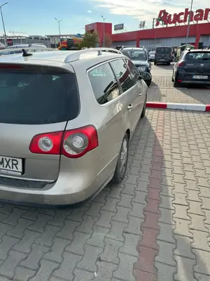 Vând Passat B6 2007  - imagine 3