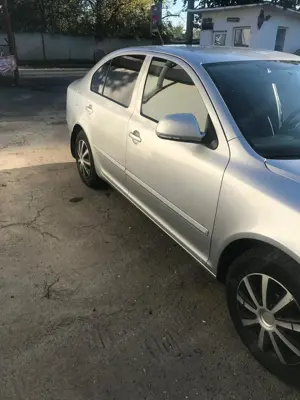 Vand Skoda Octavia 2012 - imagine 2