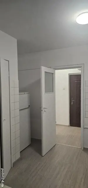 Ofer spre închiriere, apartament, 2 cam.,58 m . - imagine 7 Ofer spre închiriere, apartament, 2 cam.,58 m . - imagine 7